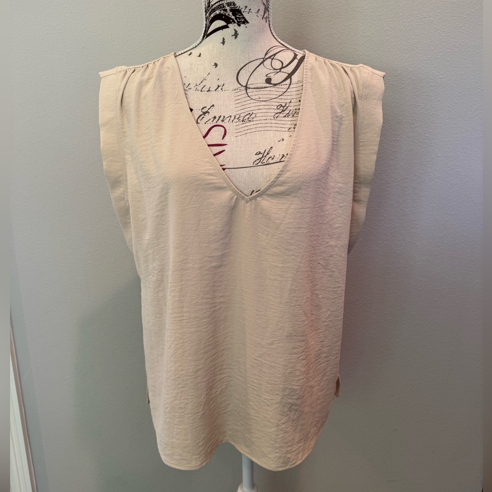 Nine Britton Cream V-Neck Blouse